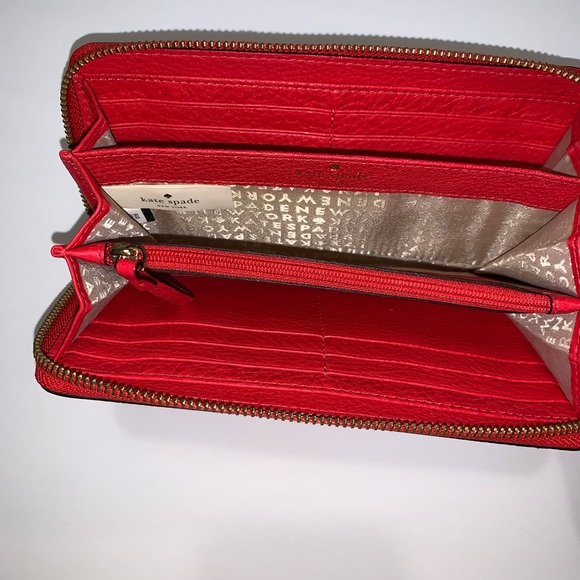 Kate spade red leather wallet - Picture 4 of 8